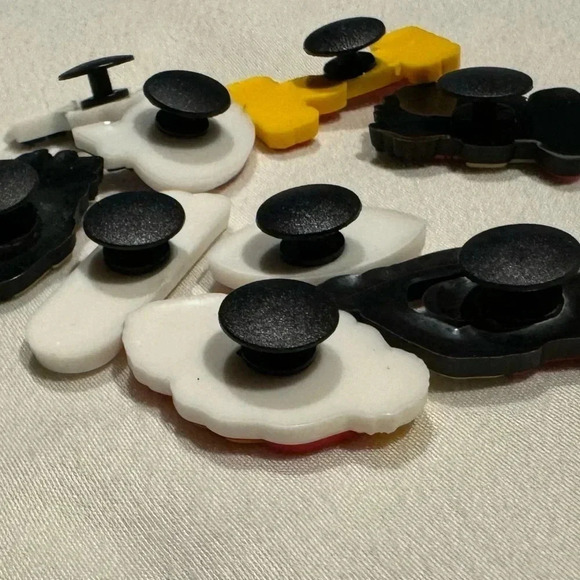 Kansas City Chiefs Croc Charms - Picture 3 of 5